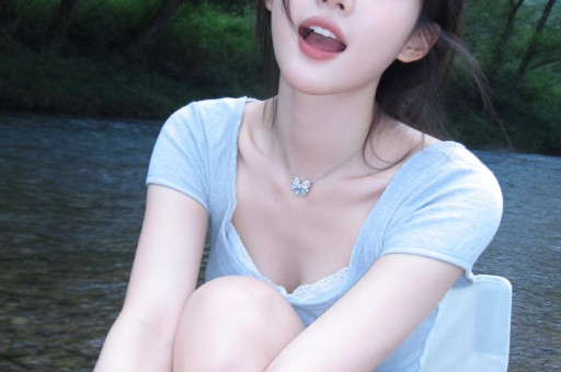陪玩陪睡仅是冰山一角认干爹舔手指拜高踩低实在荒唐！