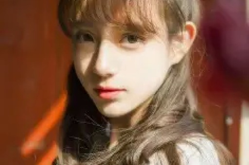 揭秘！24小时全网刷屏完美网红房琪为何一夜之间人设崩塌？